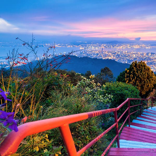 Malaysia Bucket List: Caves, highlands and island adventure